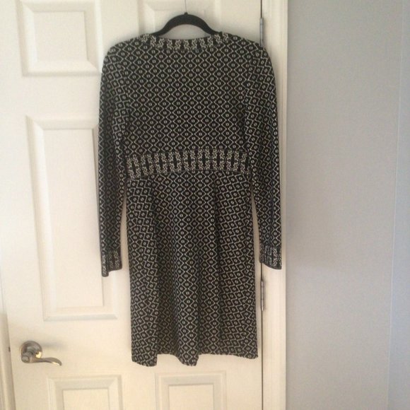 New Dress casual size S - Picture 2 of 2